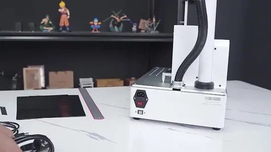 Macchina laser a fibra indiana per incisione e marcatura su metalli